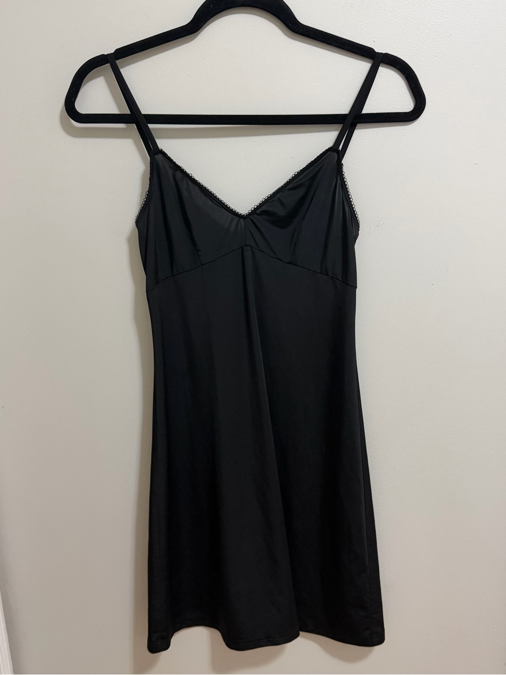 Zimmermann Black Slip Dress Mini V-Neck Scallop Lace Trim Size 0 / US 2-4